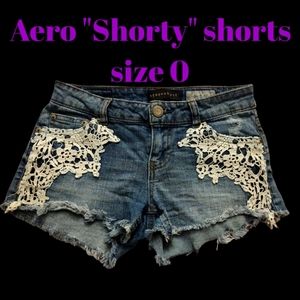 Aeropostale "Shorty" shorts White Lace Pockets Cute!